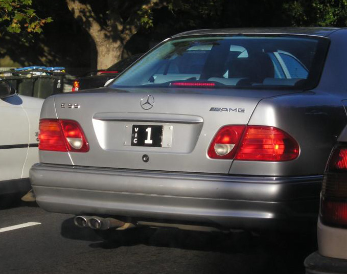 Vic 1 number plate