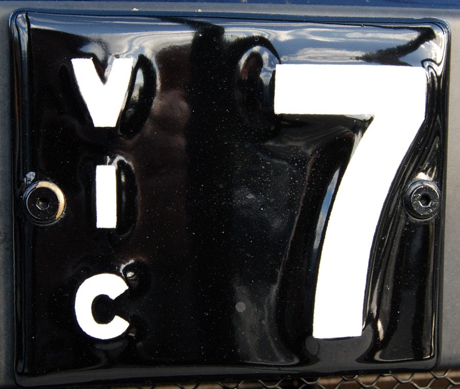 Victoria 7 heritage number plate