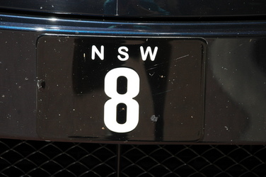 NSW 8 heritage plate