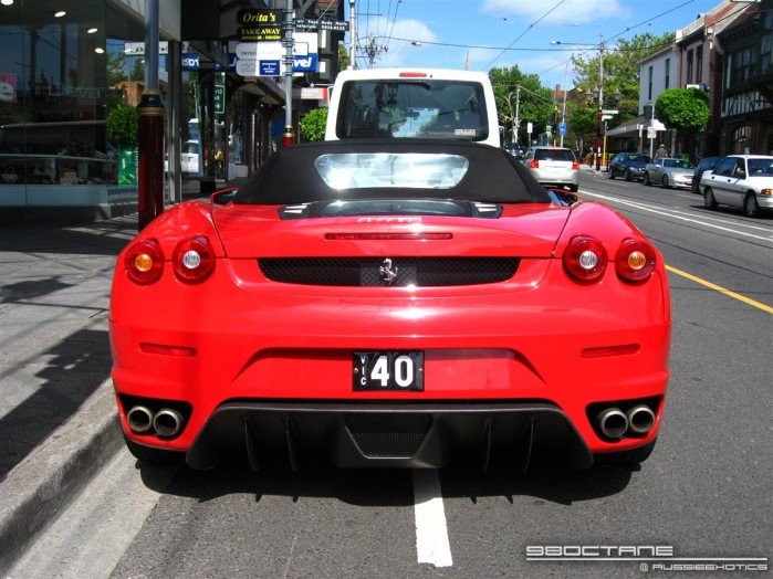 Vic Plate 40 - Ferrari 430