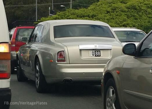 Q88 number plate